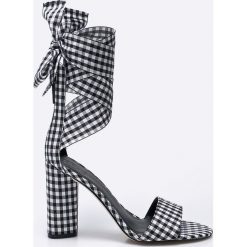 Sandały damskie: Guess Jeans – Sandały