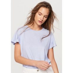 T-Shirty damskie: T-shirt z falbanami przy rękawach – Zielony
