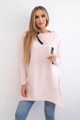Bluza oversize z asymetrycznymi bokami pudrowy róż. Czerwone bluzy damskie KESI, l, bez wzorów, z bawełny, bez kaptura. Za 209.11 zł.