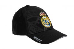 Czapka z daszkiem Real Madryt - oficjalna licencjonowana. Czarne czapki z daszkiem damskie REAL MADRID, bez wzorów, z bawełny. Za 99.00 zł.