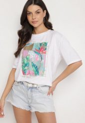 Biały Bawełniany T-shirt z Ozdobnym Nadrukiem Delmari. Białe t-shirty damskie Born2be, m, bez wzorów, z bawełny, bez kołnierzyka. Za 39.99 zł.