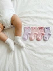 Skarpetki z ozdobną kokardą 5 pack - wielobarwny. Skarpetki damskie Sinsay, bez wzorów. Za 15.99 zł.