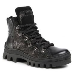 Trapery Lasocki. Czarne trapery damskie Lasocki, bez zapięcia. Za 120.99 zł.