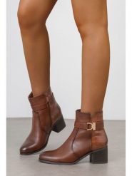 C'M Botki w kolorze jasnobrązowym rozmiar: 41. Brązowe botki damskie C'M, eleganckie, bez obcasa, bez zapięcia. Za 189.95 zł.