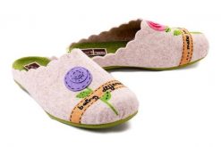 MANITU 320101-08 beige, kapcie damskie. Brązowe kapcie damskie Manitu. Za 184.90 zł.