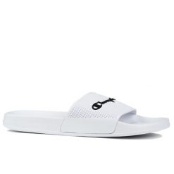 Klapki sportowe basenowe Champion DAYTONA. Białe klapki damskie Champion, bez wzorów, bez obcasa, bez zapięcia. W wyprzedaży za 78.00 zł.