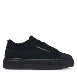 Trampki Armani Exchange. Czarne trampki damskie Armani Exchange, bez wzorów, bez zapięcia. Za 779.99 zł.