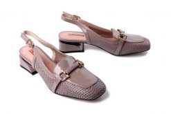 ARTIKER RELAKS 56C1996 taupe, czółenka damskie. Szare czółenka damskie Artiker Relaks, bez wzorów, bez obcasa, na obcasie. Za 249.90 zł.