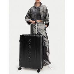 Walizka duża Reebok. Czarne walizki Reebok, bez wzorów, duże. Za 299.99 zł.