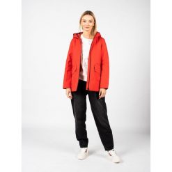 Parka turystyczna damska Gendry. Czerwone parki damskie Geox, l, z poliesteru, z kapturem. Za 597.00 zł.