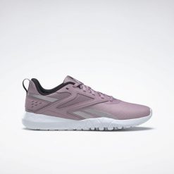 Buty treningowe damskie Reebok Flexagon Energy Tr 4. Białe obuwie sportowe treningowe Reebok, na fitness i siłownię. Za 142.00 zł.