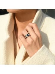 CARATELLI Złoty pierścionek "Dakan" z diamentami i szafirami rozmiar: 50. Żółte pierścionki damskie CARATELLI, z diamentem, złote. Za 4,110.99 zł.