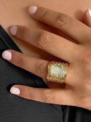 Les Petites Précieuses Pozłacany pierścionek z ametystem rozmiar: 52. Zielone pierścionki damskie Les Petites Précieuses, z ametystem, pozłacane. Za 217.99 zł.