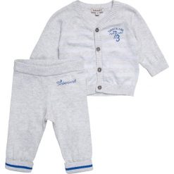 Timberland SET Kardigan grey melange. Szare spodnie materiałowe chłopięce Timberland, z bawełny. W wyprzedaży za 231.20 zł.