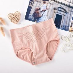 Figi modelujące sylwetkę z przewiewnego materiału Neculita. Szare figi Intica, bez wzorów. Za 39.00 zł.