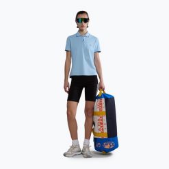 Koszulka polo damska Napapijri E-Nina clear. Niebieskie bluzki damskie Napapijri, bez wzorów, bez kołnierzyka, bez ramiączek. Za 149.99 zł.