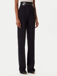 Elisabetta Franchi Spodnie materiałowe PA-113-56E2-V340 Czarny Regular Fit. Czarne spodnie materiałowe damskie Elisabetta Franchi, bez wzorów, z bawełny. Za 1,479.00 zł.