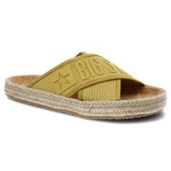 Żółte Klapki Big Star Modne Buty Na Lato. Żółte klapki damskie Big Star, bez wzorów, ze skóry ekologicznej, bez obcasa, bez zapięcia. Za 119.00 zł.