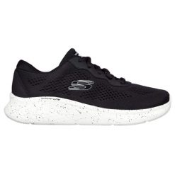 Klapki damskie Skechers Skech-lite. Białe klapki damskie Skechers, bez wzorów, z materiału, bez obcasa, bez zapięcia. Za 383.00 zł.