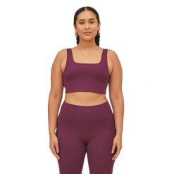 Kobiałka z kwadratowym dekoltem Girlfriend Collective Tommy. Czerwone biustonosze sportowe damskie GIRLFRIEND COLLECTIVE, bez wzorów. Za 257.50 zł.