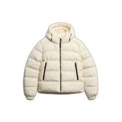 Damska kurtka z kapturem Superdry. Białe swetry klasyczne damskie Superdry, na zimę, z puchu, bez kołnierzyka. W wyprzedaży za 516.50 zł.