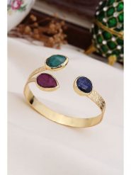 L'Atelier de Gaia Pozłacana bransoletka z szafirem i agatami rozmiar: onesize. Niebieskie bransoletki damskie L'Atelier de Gaia, pozłacane. Za 109.00 zł.