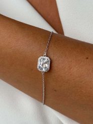 DI GIORGIO Srebrna bransoletka z cyrkoniami rozmiar: onesize. Szare bransoletki damskie DI GIORGIO, srebrne. Za 89.95 zł.