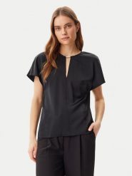 Calvin Klein Bluzka K20K208191 Czarny Regular Fit. Czarne bluzki damskie Calvin Klein, bez wzorów, z wiskozy, bez kołnierzyka, bez ramiączek. Za 229.99 zł.