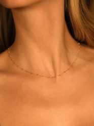 DIAMANTA Złoty naszyjnik z elementami ozdobnymi - dł. 43 cm rozmiar: onesize. Żółte naszyjniki damskie DIAMANTA, złote. Za 1,652.99 zł.