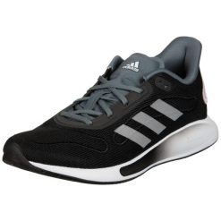 Buty do biegania adidas Galaxar Run czarne damskie. Białe obuwie sportowe damskie Adidas, bez zapięcia, do biegania. W wyprzedaży za 277.25 zł.