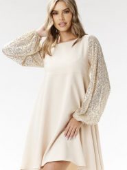 Sukienka Model A694 Beige - awama. Brązowe sukienki damskie Awama, bez wzorów, z elastanu, eleganckie, bez ramiączek. Za 412.33 zł.