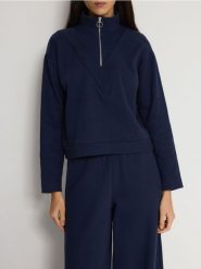 Bluza z rozpinanym półgolfem - granatowy. Niebieskie bluzy damskie Reserved, l, bez wzorów, z bawełny, bez kaptura. W wyprzedaży za 99.99 zł.