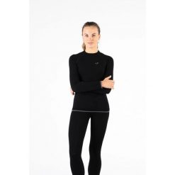 Koszulka termoaktywna damska Woolona Life bezszwowa Merino z długim rękawem. Fioletowe bluzki damskie WOOLONA, s, bez wzorów, bez kołnierzyka, bez ramiączek. W wyprzedaży za 297.00 zł.