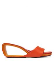 United Nude Klapki Mobius Mid 1000387016 Pomarańczowy. Brązowe klapki damskie United Nude, bez wzorów, ze skóry, bez obcasa, bez zapięcia. Za 979.99 zł.
