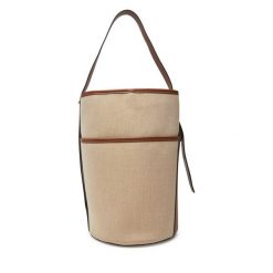 Torebka Furla. Brązowe torebki klasyczne damskie Furla, bez dodatków. Za 899.99 zł.