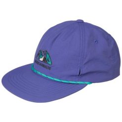Czapka z daszkiem Helly Hansen Awe Summer. Fioletowe czapki z daszkiem damskie Helly Hansen, bez wzorów, z materiału. Za 243.50 zł.