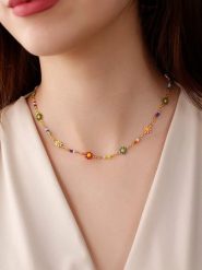 Nakkash Pozłacany naszyjnik z emaliowanymi elementami ozdobnymi - dł. 40 cm rozmiar: onesize. Żółte naszyjniki damskie Nakkash, metalowe. Za 61.17 zł.