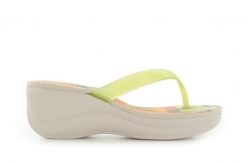 Japonki Dijean 260 982 Abstract Kiwi, Zielony, Guma - 40. Zielone klapki damskie Dijean, bez wzorów, z gumy, bez obcasa, bez zapięcia. W wyprzedaży za 26.10 zł.