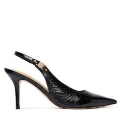 Szpilki Guess. Czarne szpilki damskie Guess, z aplikacjami, bez obcasa, na szpilce, bez zapięcia. Za 634.99 zł.
