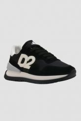 DSQUARED2 Czarne sneakersy Running Low Top. Czarne obuwie sportowe damskie Dsquared2, bez zapięcia. W wyprzedaży za 1,299.99 zł.