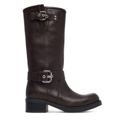Kozaki Weekend Max Mara. Brązowe kozaki damskie Weekend Max Mara, bez obcasa, na płaskiej podeszwie, bez zapięcia. Za 2,134.00 zł.