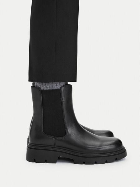 Badura Sztyblety C-WS0693-07 Czarny. Czarne botki damskie Badura, ze skóry, bez obcasa, na słupku, bez zapięcia. Za 299.99 zł.