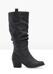 Kozaki. Czarne kozaki damskie bonprix, bez obcasa, bez zapięcia. Za 219.99 zł.