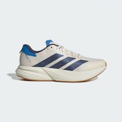 Buty Duramo Speed 2 Running. Białe obuwie sportowe damskie Adidas, z materiału, bez zapięcia, do biegania. Za 399.00 zł.