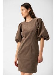 Soaked in Luxury Sukienka w kolorze brązowym rozmiar: M. Brązowe sukienki damskie Soaked in Luxury, bez wzorów, bez ramiączek. Za 165.99 zł.