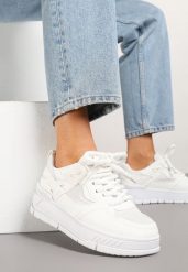 Białe Sneakersy w Streetwearowym Stylu na Grubej Podeszwie Teniffia. Białe obuwie sportowe damskie Born2be, z jeansu, bez zapięcia. Za 99.99 zł.