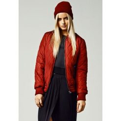 Parka dla kobiet Urban Classic diamond nylon. Brązowe parki damskie Urban Classics, z nylonu, bez kaptura. W wyprzedaży za 194.00 zł.