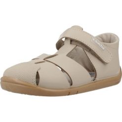 Buty TITANITOS L500 FELIX Jasnobrązowy. Brązowe obuwie trekkingowe damskie TITANITOS, ze skóry, bez zapięcia. Za 183.99 zł.