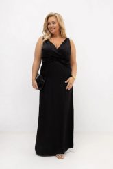 Czarna sukienka satynowa maxi Black Dream na wesele, bal i eleganckie wyjścia PLUS SIZE OVERSIZE LATO. Czarne sukienki damskie Moda Size Plus Iwanek, bez wzorów, z elastanu, eleganckie, bez ramiączek. Za 359.90 zł.