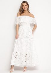 Biała Bawełniana Sukienka Maxi w Stylu Boho Ozdobiona Ażurowym Haftem Hellvia. Białe sukienki damskie Born2be, w ażurowe wzory, z bawełny, boho, bez ramiączek. Za 129.99 zł.